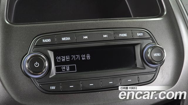 Chevrolet Spark LS 2019 — фото 18