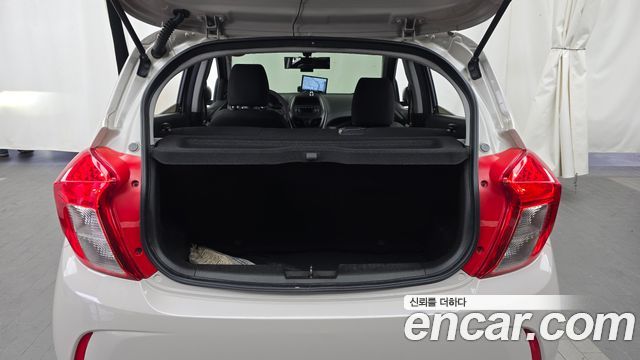 Chevrolet Spark LS 2019 — фото 20