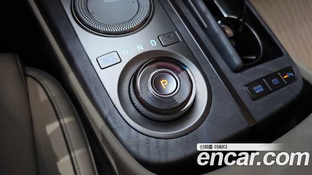 Genesis G80 (RG3) Gasoline 2.5 Turbo AWD 2022 — фото 9