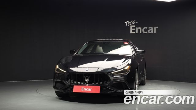 Maserati Ghibli 3.0 Diesel GranSport 3rd 2018 — фото 3