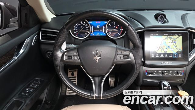 Maserati Ghibli 3.0 Diesel GranSport 3rd 2018 — фото 13