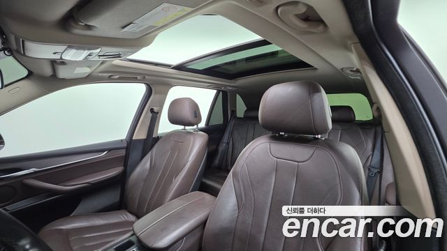 BMW X5 (F15) xDrive 30d 2018 — фото 16