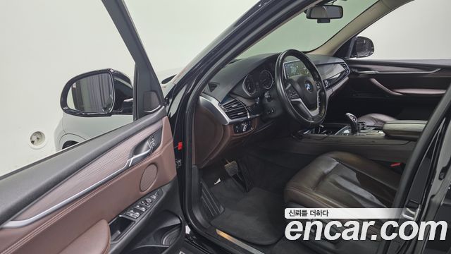 BMW X5 (F15) xDrive 30d 2018 — фото 17