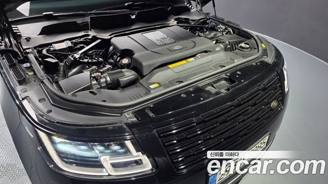 Land Rover Range Rover (IV) 4.4 SDV8 AB DIESEL 2018 — фото 6