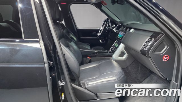 Land Rover Range Rover (IV) 4.4 SDV8 AB DIESEL 2018 — фото 11