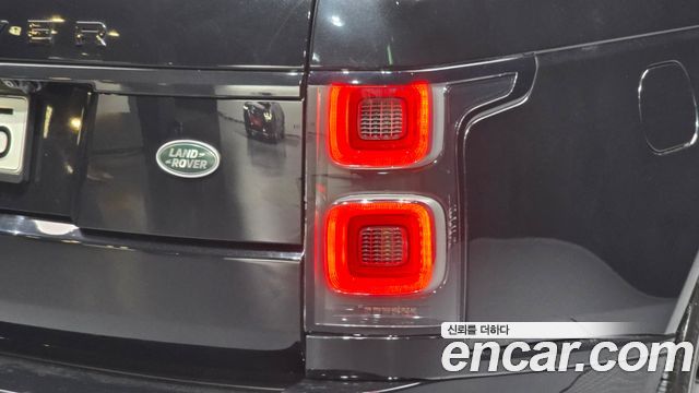 Land Rover Range Rover (IV) 4.4 SDV8 AB DIESEL 2018 — фото 23