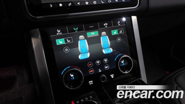 Land Rover Range Rover (IV) 4.4 SDV8 AB DIESEL 2018 — фото 34