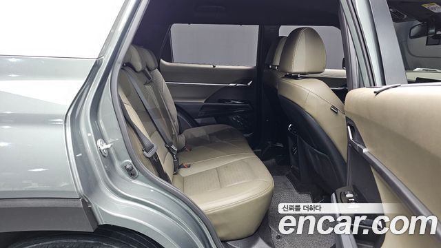 KG Mobility (SsangYong) Torres Gasoline 1.5 2WD T7 2023 — фото 11