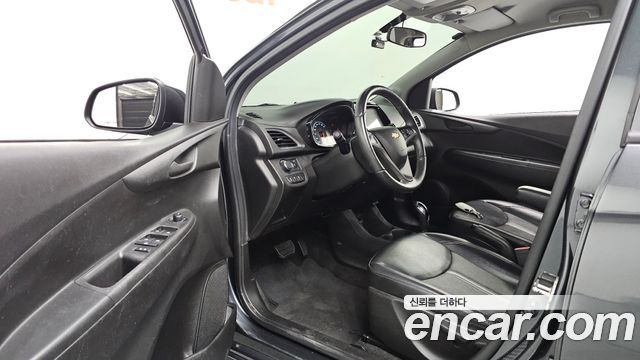 Chevrolet Spark LT 2019 — фото 10