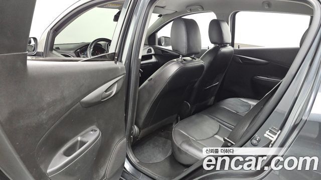 Chevrolet Spark LT 2019 — фото 26