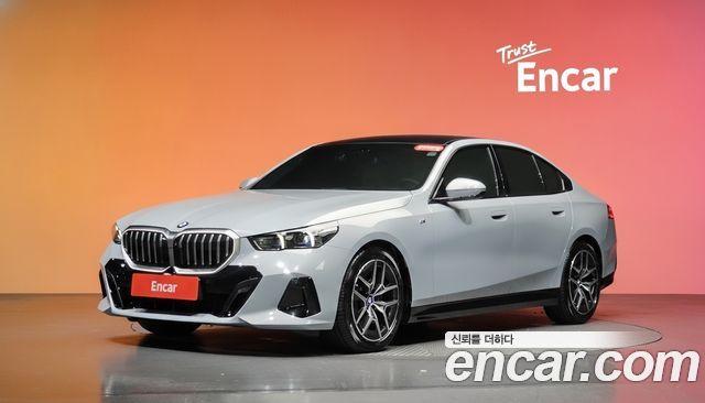 BMW 5 Series (G60) 520i M Sport 2024 — фото 1