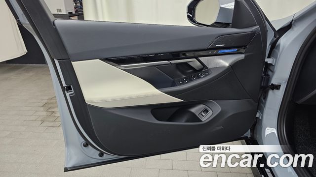BMW 5 Series (G60) 520i M Sport 2024 — фото 24