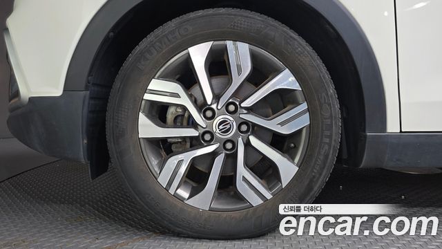 KG Mobility (SsangYong) Tivoli Air Diesel IX 2WD 2019 — фото 5