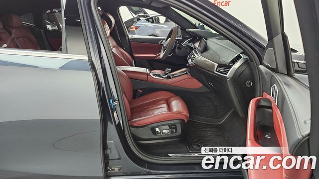BMW X6 (G06) xDrive40i M Sport 2021 — фото 26