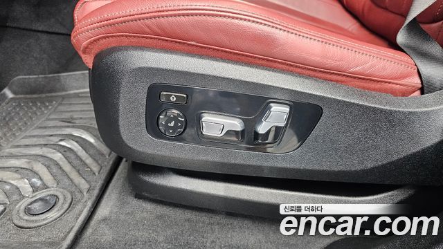 BMW X6 (G06) xDrive40i M Sport 2021 — фото 31