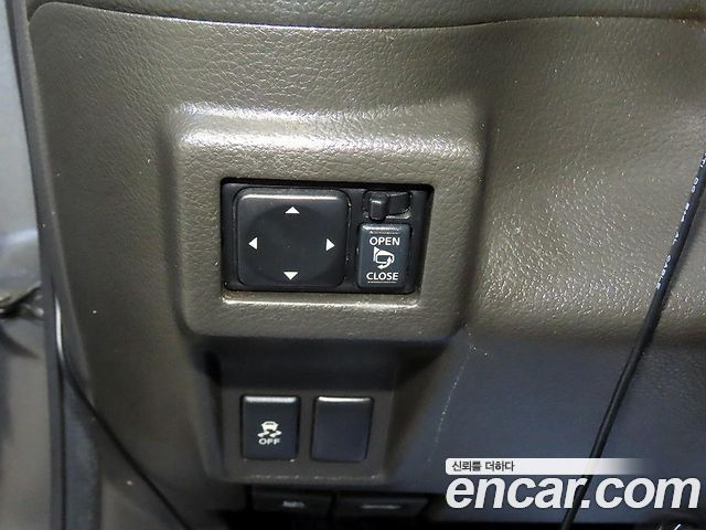 Nissan Cube 1.8 S Z12 2013 — фото 22