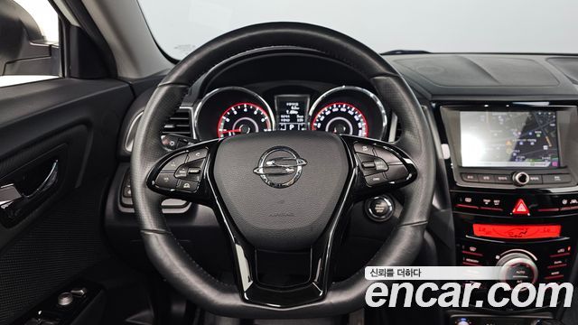KG Mobility (SsangYong) Tivoli LX 2WD 2017 — фото 13