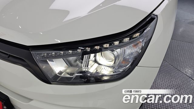 KG Mobility (SsangYong) Tivoli LX 2WD 2017 — фото 22