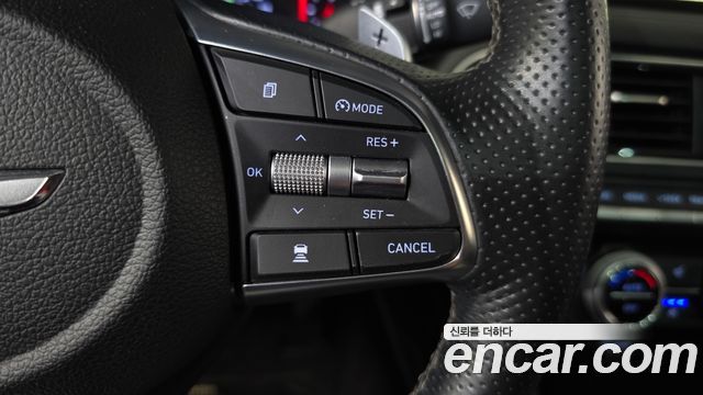 Genesis G70 2.0T AWD Supreme 2018 — фото 16