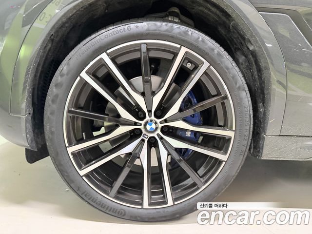 BMW X6 (G06) xDrive40i M Sport Pro Best Seller Edition 2026 — фото 10