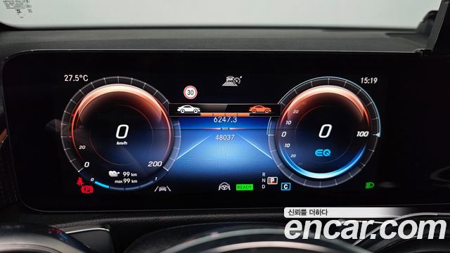Mercedes-Benz EQB (X243) EQB300 4MATIC Electric Art 2024 — фото 8