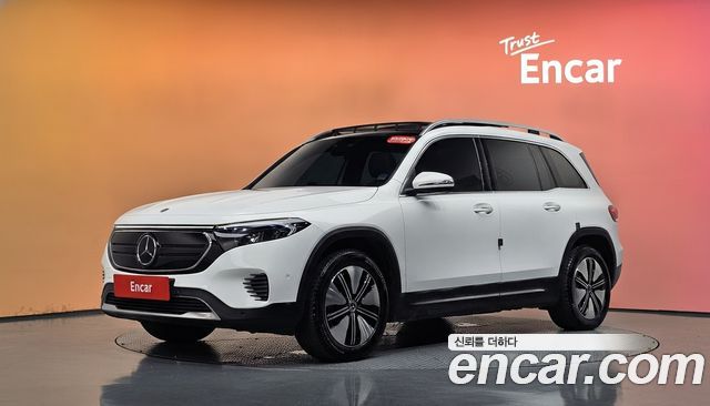 Mercedes-Benz EQB (X243) EQB300 4MATIC Electric Art 2024 — фото 1