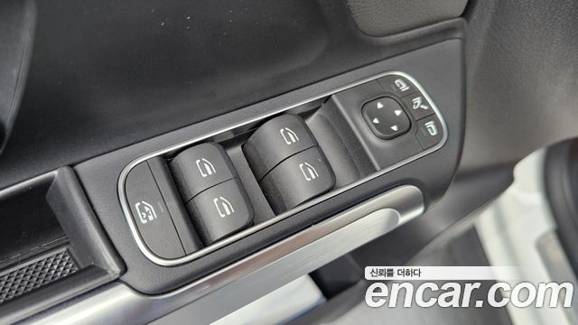 Mercedes-Benz EQB (X243) EQB300 4MATIC Electric Art 2024 — фото 28