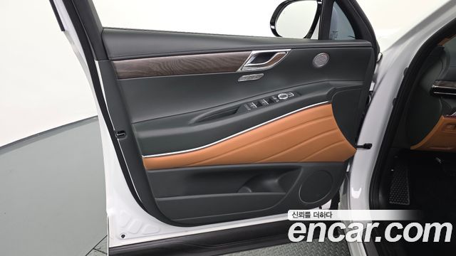Genesis GV80 2.5T Gasoline AWD 2025 — фото 24