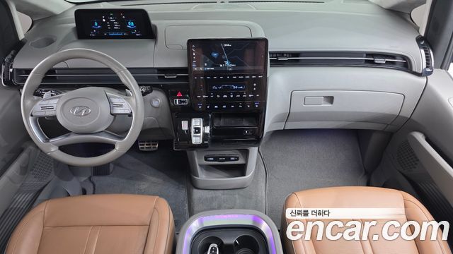 Hyundai Staria 4WD Lounge 9-Seater Inspiration 2023 — фото 7
