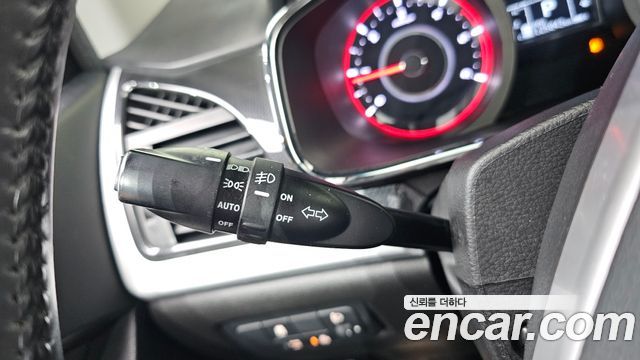 KG Mobility (SsangYong) Style Korando C 2.2 DX 2WD 2018 — фото 29