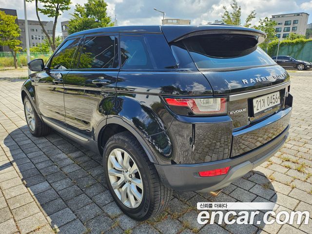 Land Rover Range Rover Evoque 2.0 TD4 SE 2016 — фото 7