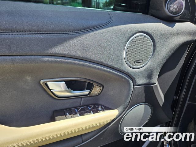 Land Rover Range Rover Evoque 2.0 TD4 SE 2016 — фото 15