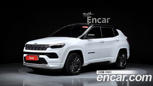 Jeep Compass (II) S 2.4 AWD 2022 — фото 11