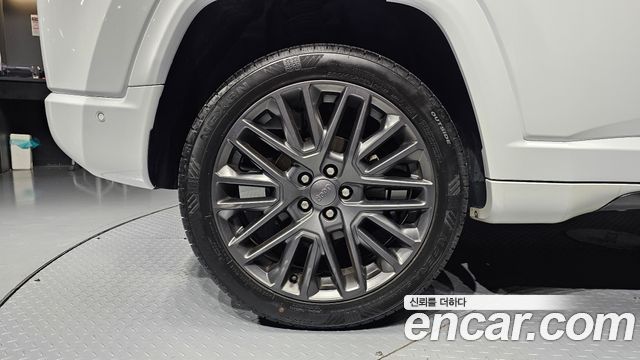 Jeep Compass (II) S 2.4 AWD 2022 — фото 5
