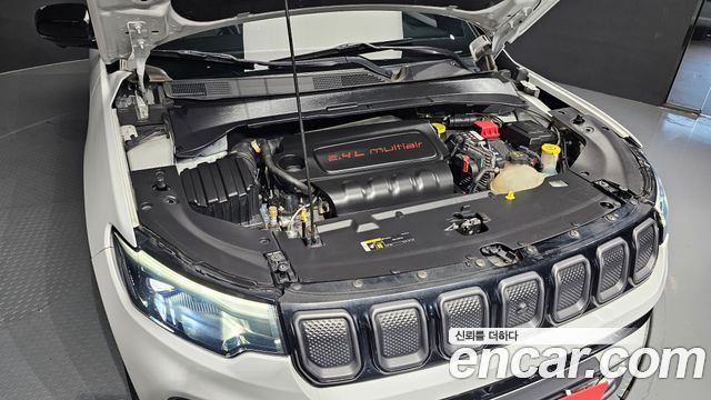 Jeep Compass (II) S 2.4 AWD 2022 — фото 6