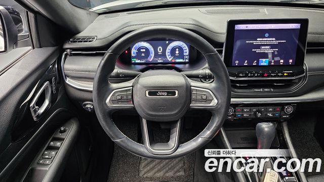Jeep Compass (II) S 2.4 AWD 2022 — фото 17