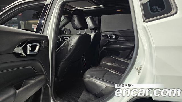 Jeep Compass (II) S 2.4 AWD 2022 — фото 32