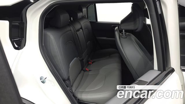 Kia EV3 Long Range 2WD AIr 2026 — фото 11