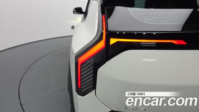 Kia EV3 Long Range 2WD AIr 2026 — фото 23