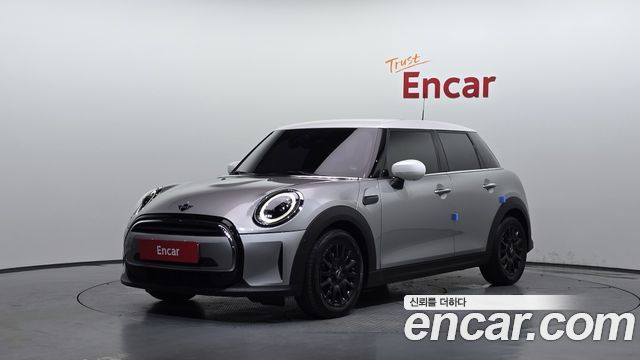 MINI Cooper 5Door Classic Third Generation