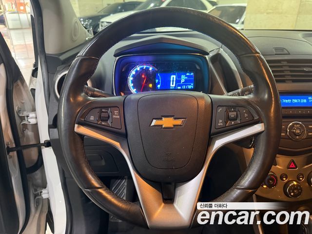 Chevrolet Trax 1.4 LT Leather Package 2016 — фото 9