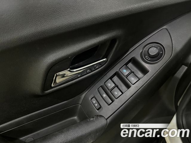 Chevrolet Trax 1.4 LT Leather Package 2016 — фото 18