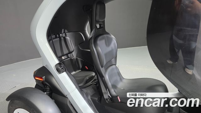 Renault Korea Twizy Life(2-Seater) 2020 — фото 10