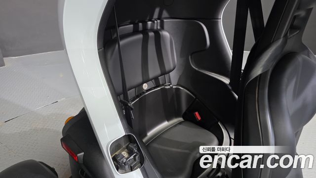 Renault Korea Twizy Life(2-Seater) 2020 — фото 26