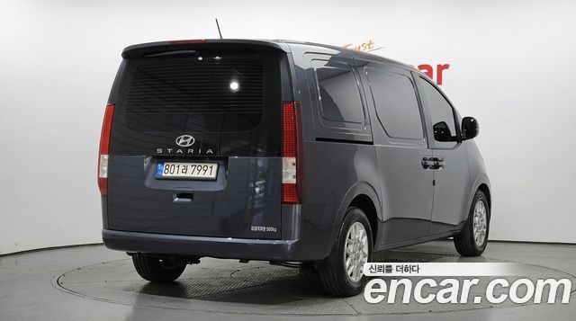 Hyundai Staria Cargo 3-Seater Modern 2023 — фото 2