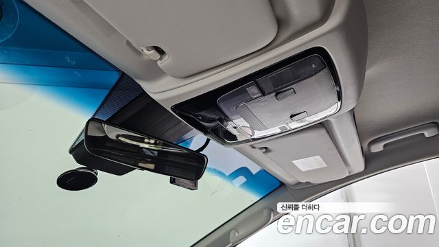 Hyundai Staria Cargo 3-Seater Modern 2023 — фото 16