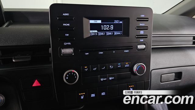 Hyundai Staria Cargo 3-Seater Modern 2023 — фото 17