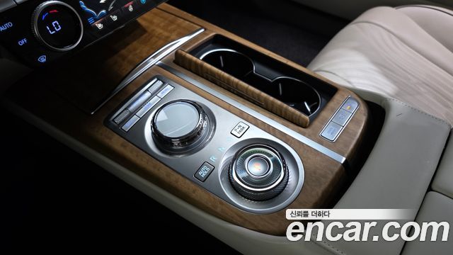 Genesis G80 (RG3) Gasoline 2.5 Turbo AWD 2023 — фото 9