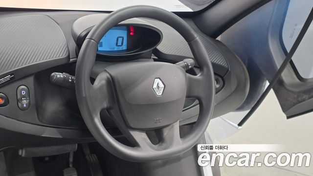 Renault Korea Twizy Life(2-Seater) 2020 — фото 13