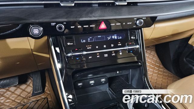 Kia Carnival (IV) Gasoline 9-Seater Noblesse 2023 — фото 17